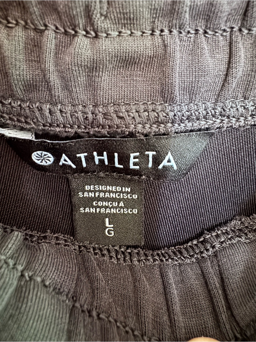 Athleta Seasoft Black Mid Rise Straight Pant - Picture 3 of 5